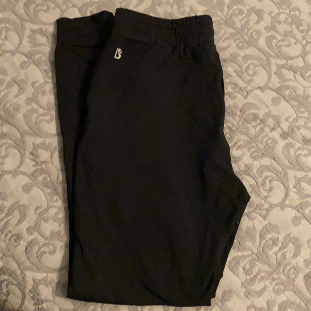 BuffBunny Jasmine Joggers…size M